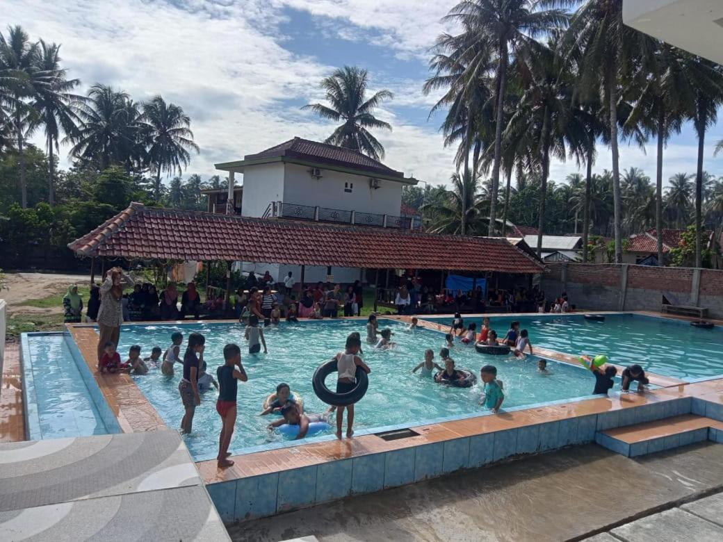 Sapu Nyapah Losmen Syariah Tanjung Setia Biha Exterior photo